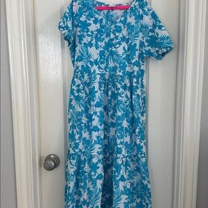 Peyton & Parker matching Kids Blue and White Floral Dress. Size 10-12
